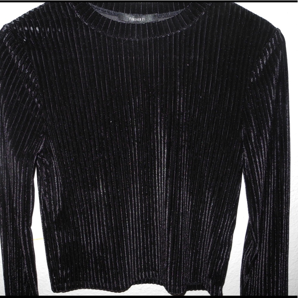 Velvet bell long sleeve